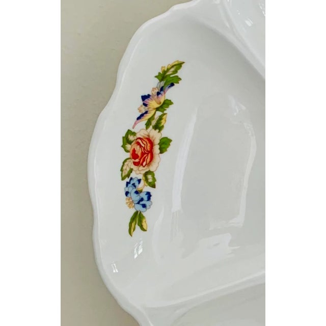 Late 20th Century Vintage English Traditional Aynsley Butterflies Cottage Garden Platters Crudités Fine Bone China Dishes - Set of 2 For Sale - Image 5 of 13