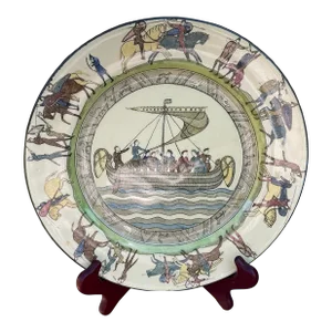 Early 1900s English Royal Doulton Plate Depicting the Battle of Hastings 1066 From the Bayeux Tapestry