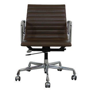 Ea-117 Office Chair in Brown Leather by Charles Eames, 2000s For Sale