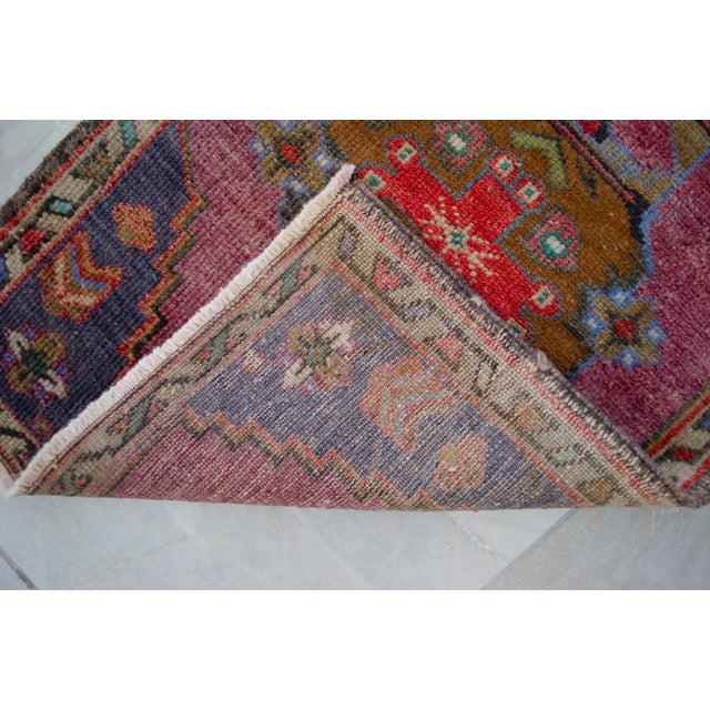 Pink Handmade Small Turkish Rug 1970s Vintage Doormat Entryway Decor - 1' 8" X 3' 2" For Sale - Image 8 of 8