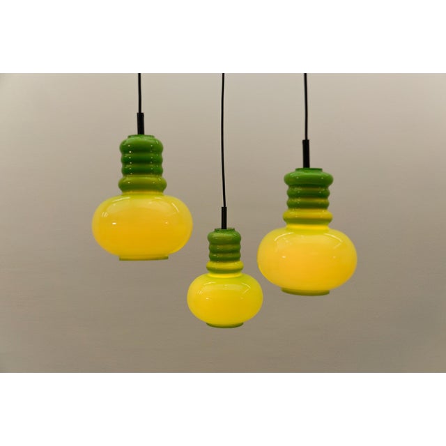 Three-Light Apple Green Glass Cascading Lamp from Peill & Putzler, 1960s For Sale - Image 9 of 13