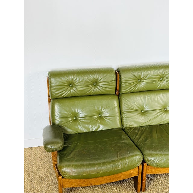 Mid-Century Modern Vintage Scandinavian Modular Sofa in Green Leather and Oak, 1960s, Set of 3 For Sale - Image 3 of 18