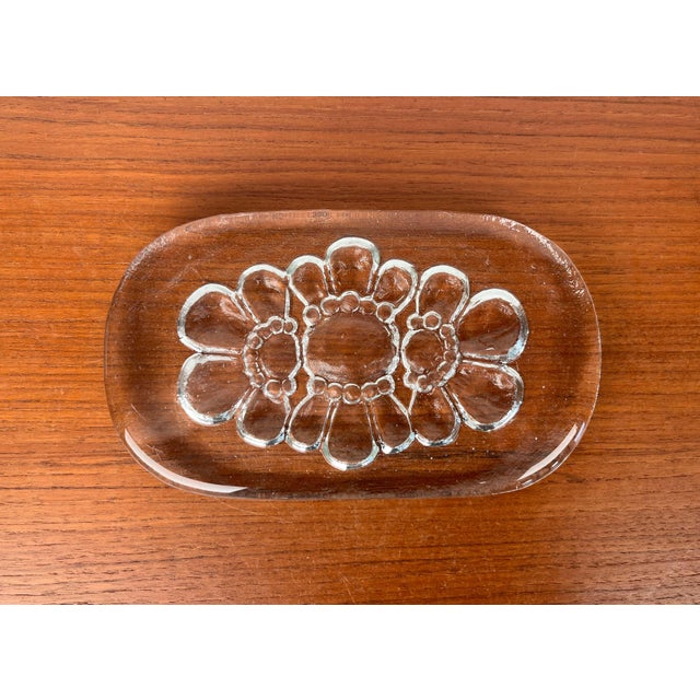 Vintage Swiss Art Glass Butter or Cheese Plate from Glasi Hergiswil, 1970s For Sale - Image 8 of 11