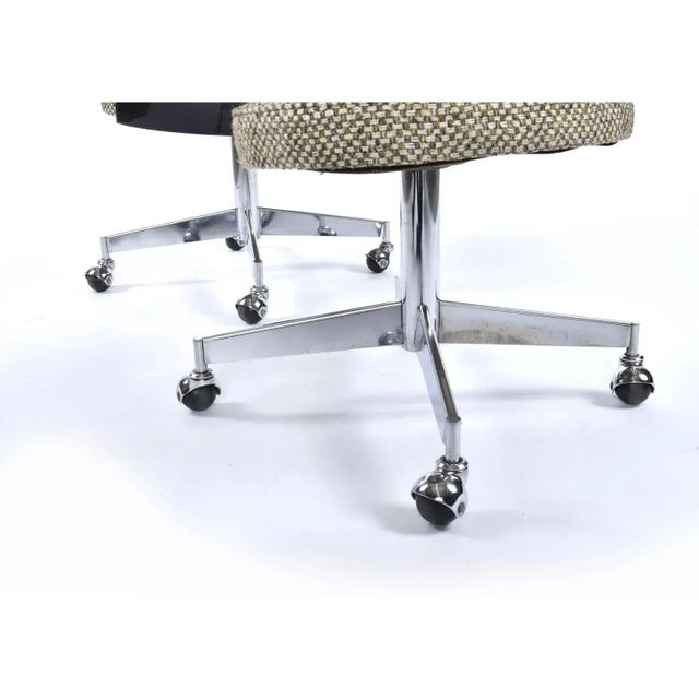 1970s Chromcraft Style Space Age Acrylic Armchair With Rolling Footstool For Sale - Image 9 of 12