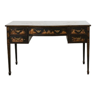 English George III Style Chinoiserie Decorated Lacquer Desk For Sale