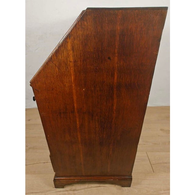 Antique English George III Writing Bureau in Oak, 18th Century For Sale - Image 13 of 18