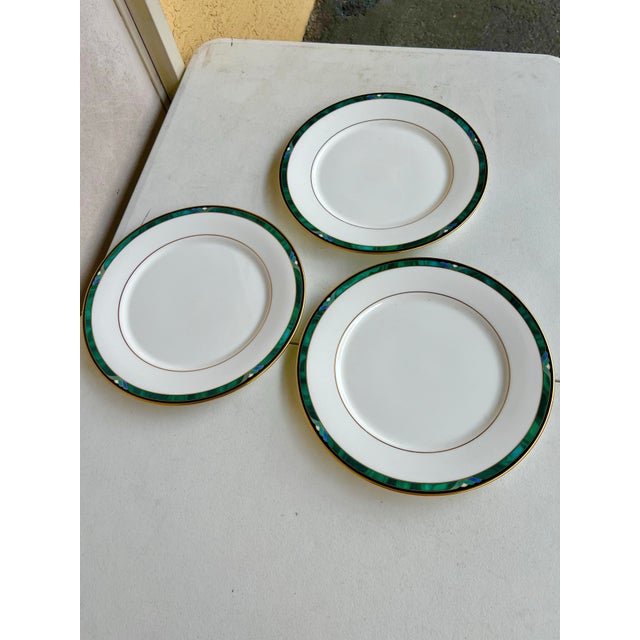 1980s Porcelain Art Deco Design Charger/ Dinner Plate by Lenox For Sale In West Palm - Image 6 of 6