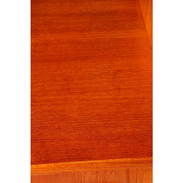 Vintage Bookcase with Lighting by E. Gomme for G Plan, 1960s For Sale - Image 10 of 18