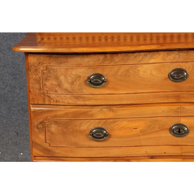 Antique Baroque Cabinet in Walnut, 1790 For Sale - Image 16 of 18