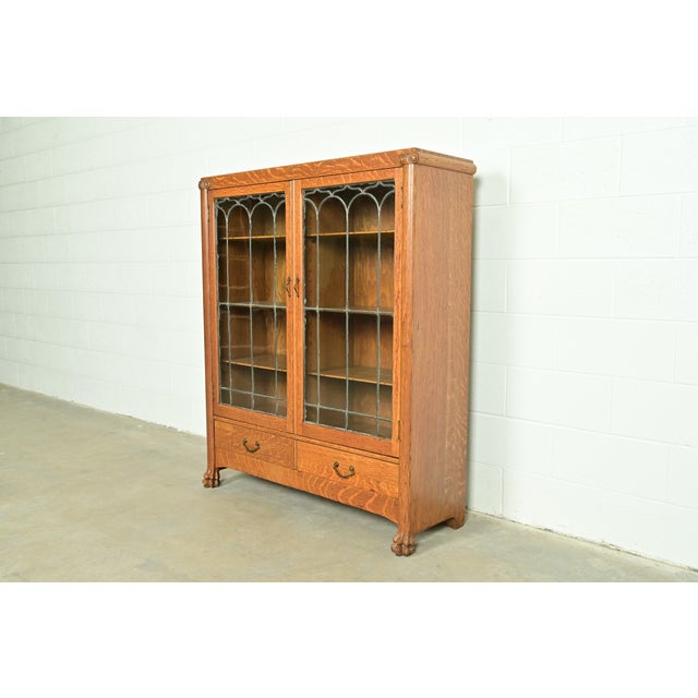 Victorian R. J. Horner Style Antique American Empire Carved Tiger Oak Double Bookcase Cabinet With Leaded Glass Doors, Circa 1890s For Sale - Image 3 of 14
