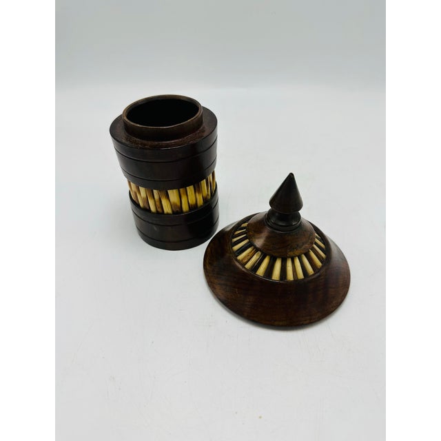 Rustic Vintage Porcupine Quill Box For Sale - Image 3 of 7