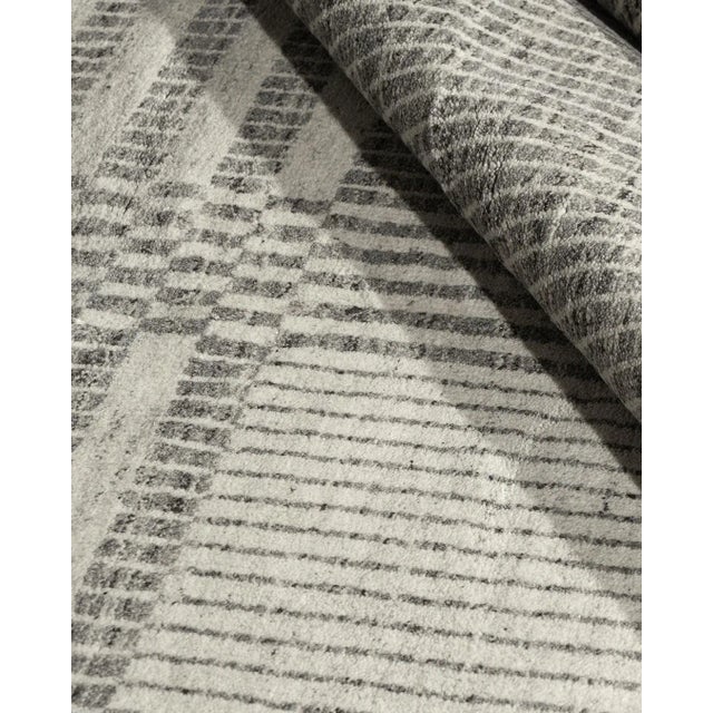 Gray Organic Checker Contemporary Rug 10' X 14' For Sale - Image 8 of 9