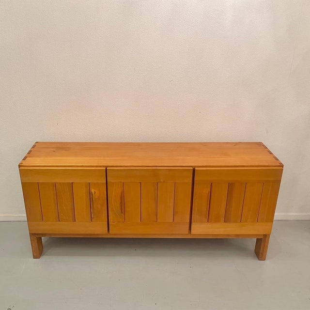Sideboard in Elm from Maison Regain, France, 1970 For Sale - Image 3 of 16