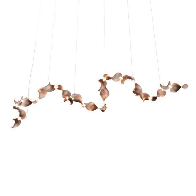 Dune 20 Curve Chandelier with Shades in Copper Metallic Tone by Daniel Becker for Moss Objects For Sale - Image 9 of 9