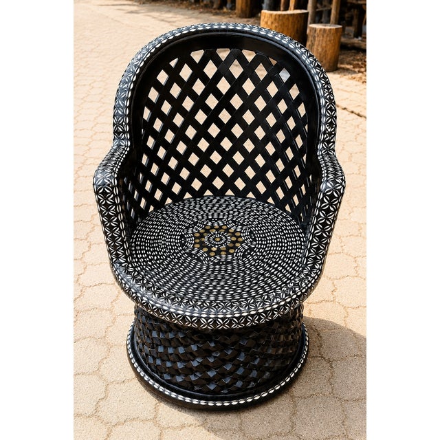 Elevate your home with the timeless elegance of this handcrafted Peacock Chair, an iconic statement piece celebrated for...