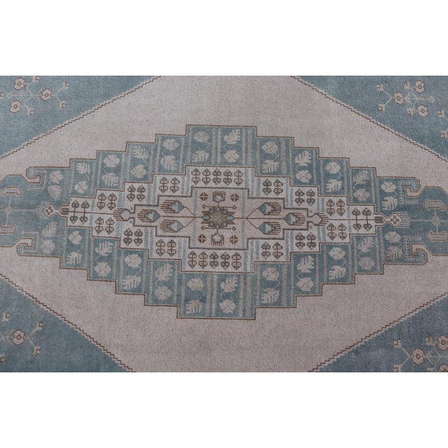 Textile Large Vintage Turkish Oushak Rug With Central Medallion in Blue and Cream** For Sale - Image 7 of 14