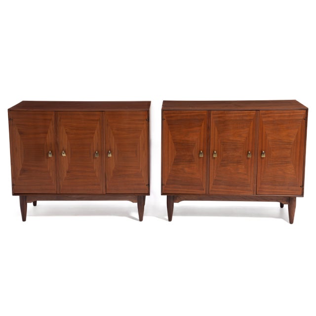 Ramseur Furniture Mid Century Walnut Brass Diamond Front Record Cabinet Credenza Unmarked For Sale - Image 13 of 13