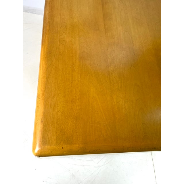Mid-Century Modern Heywood-Wakefield Solid Birch Kneehole Desk in "Wheat" Finish For Sale - Image 17 of 18