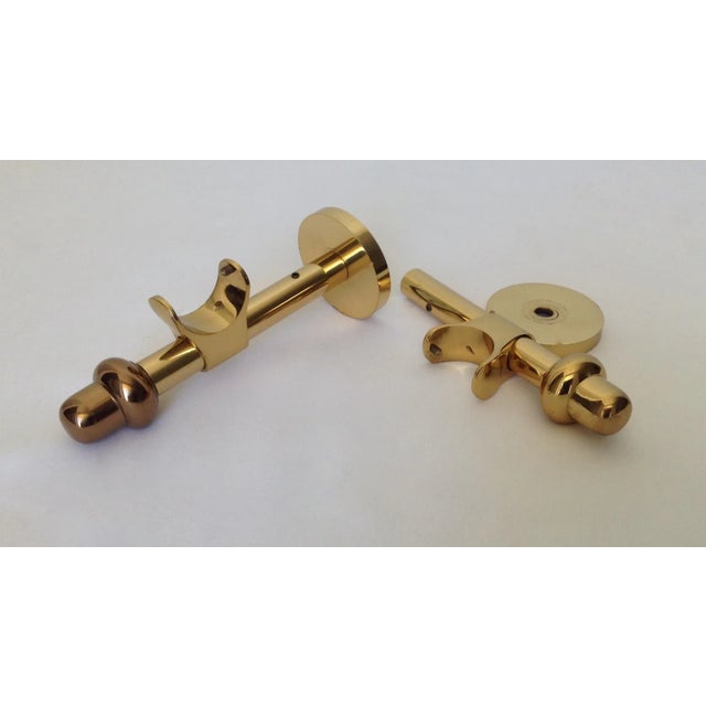 C.1990's German "To the Trade" Blome'(Mfr.) Polished Brass Drapery Hardware Brackets - a Pair For Sale - Image 4 of 10