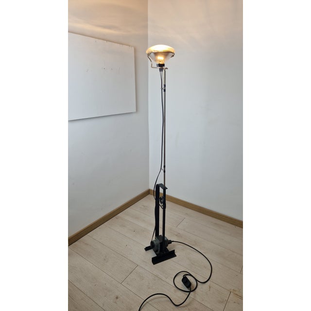 Toio Lamp by Achille & Pier Giacomo Castiglioni for Flos, 1980s For Sale - Image 10 of 18
