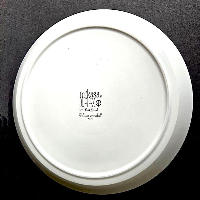 1970s Mikasa Duplex Duet Yellow Poppy Chop Plate Designed by Ben Seibel For Sale - Image 10 of 13