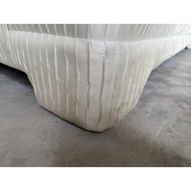 Vintage Century Furniture White Textured Fabric Three-Seater Sofa For Sale - Image 17 of 18