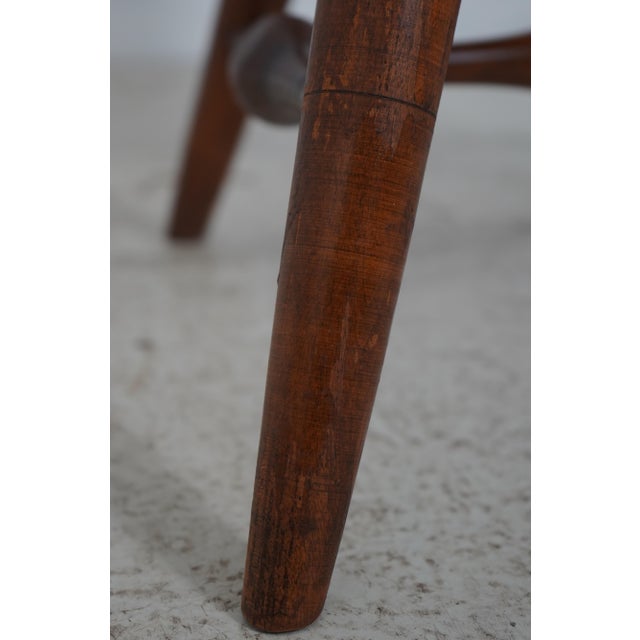 Pair of Frederick Duckloe Colonial Cherry & Oak Windsor Chairs For Sale - Image 15 of 18