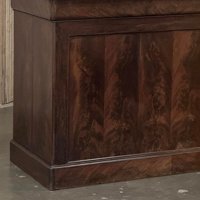Rare Louis Philippe Period Marble Top Concierge Counter With Original Hand Forged Brass Gallery Rail For Sale - Image 9 of 18