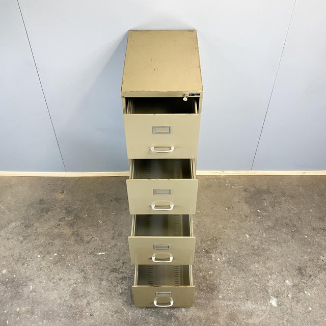 Metal Large Office Cabinet in Painted Steel from Pohlschröder, 1970s For Sale - Image 7 of 15