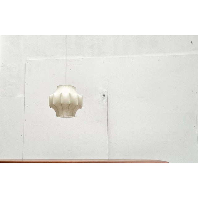 Metal Mid-Century Modern Cocoon Pendant Lamp, 1960s For Sale - Image 7 of 18