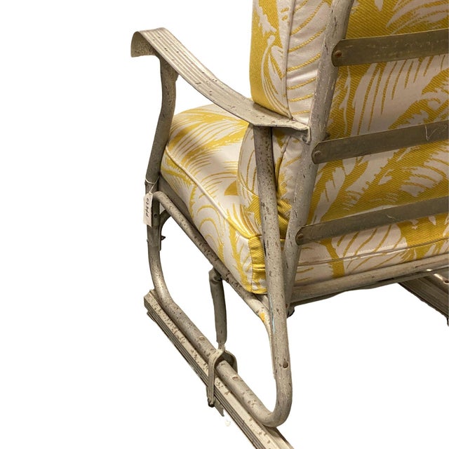 Metal 1950s Mid-Century Aluminum Patio/Outdoor Lounge Chair With Ski Legs For Sale - Image 7 of 11