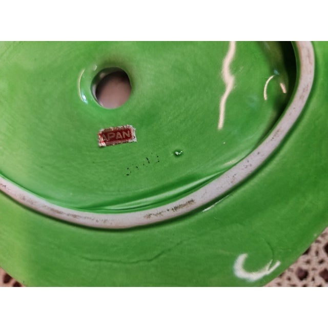 Vintage Four Cantaloupe Japanese Fruit Bowls With Leaf Base-Set of 5 For Sale In Phoenix - Image 6 of 7