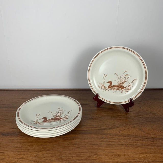 Vintage Flat Plate Set with Duck Pattern & Red-Brown Trim from Churchill England, 1990s, Set of 6 For Sale - Image 6 of 6