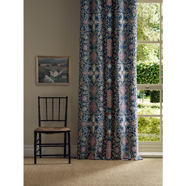 Wilton Weave named in honour of the Wilton Royal Carpet Factory in Wiltshire which once manufactured carpets for Morris &...