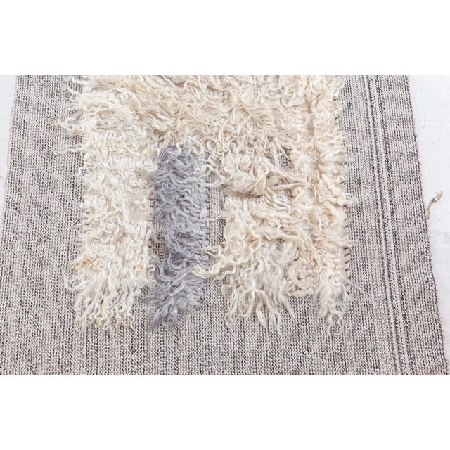 Modern Modern High-Low Tulu Rug by Doris Leslie Blau For Sale - Image 3 of 8