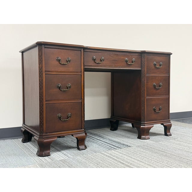 Antique furniture has firmly returned to the forefront of interior design for 2026. Driven by a widespread fatigue with...