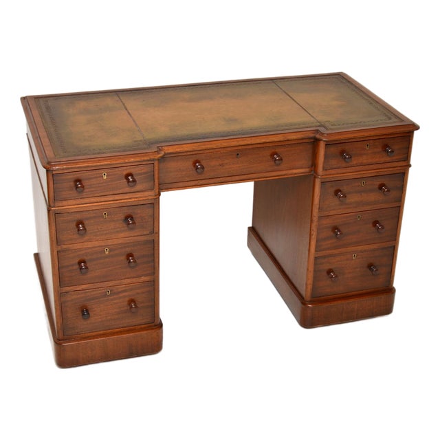 Victorian Leather Top Pedestal Desk, 1860s For Sale