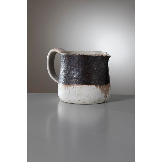 Mid-Century Modern Minimalist Stoneware Pitcher by Bruno Gambone, Italy, 1960s For Sale - Image 3 of 10