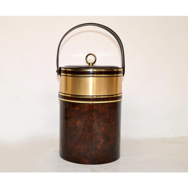 1970s Morgan Bucket Brigade Insulated Brass & Tortoise Pattern Ice Bucket For Sale - Image 13 of 13