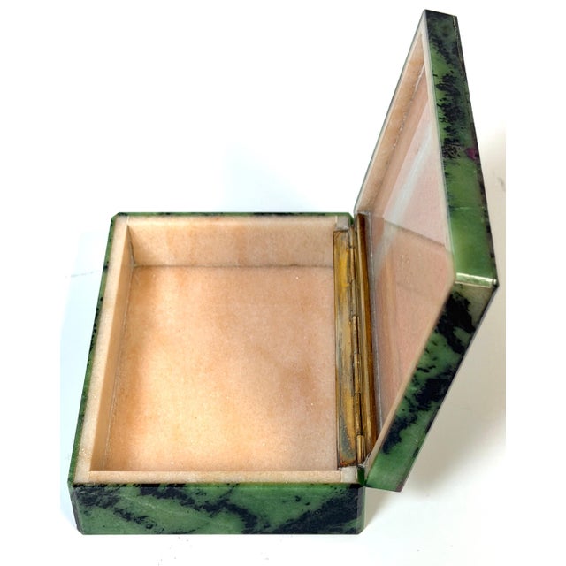Italian Green & Plum Specimen Marble Box, Alabaster Interior, Florence, 1970s For Sale - Image 13 of 15