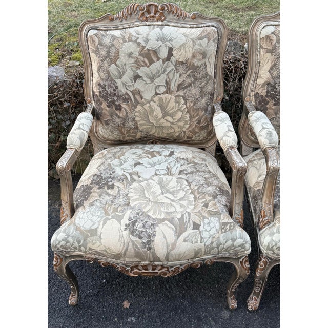 Kreiss Kreiss Collection Parcel Gilt Carved French Bergere Chairs - A Pair For Sale - Image 4 of 12