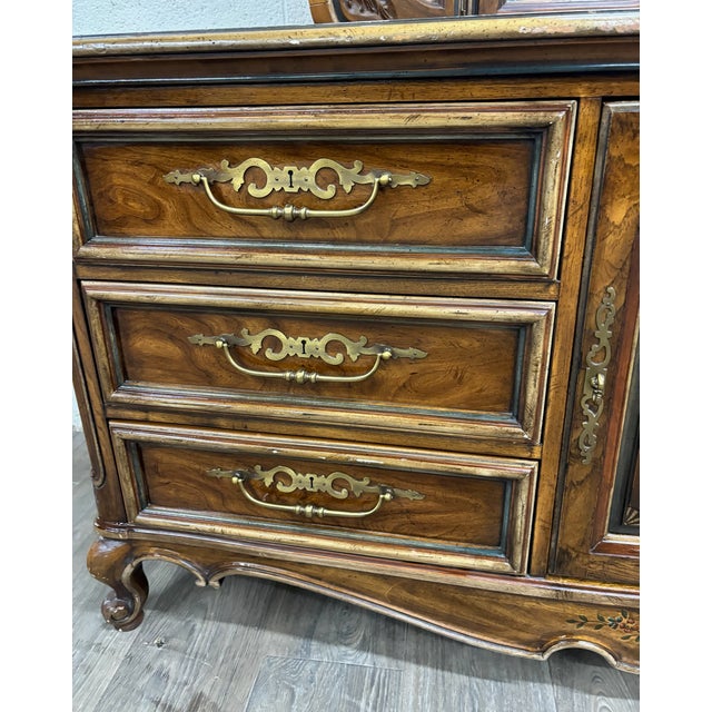 Vintage Drexel Heritage Brittany Collection French Provincial Louis XV Dresser For Sale - Image 11 of 17