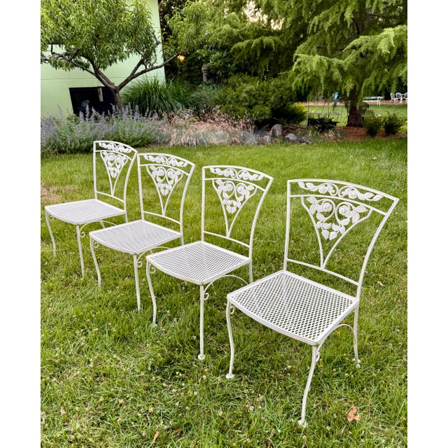 1960s Vintage Meadowcraft “Meadow Rose” Wrought Iron Dining Set, 5 Pieces For Sale - Image 5 of 12