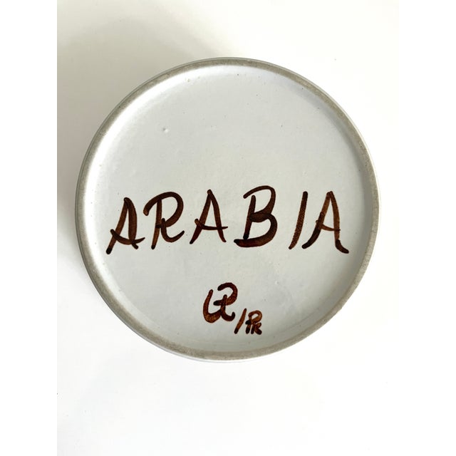 Vintage 1970s Arabia of Finland Rosmarin Brown Round Vegetable Bowl For Sale In New York - Image 6 of 6