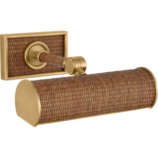 Chapman & Myers for Visual Comfort Signature Halwell 8" Picture Light in Brass and Natural Woven Rattan For Sale