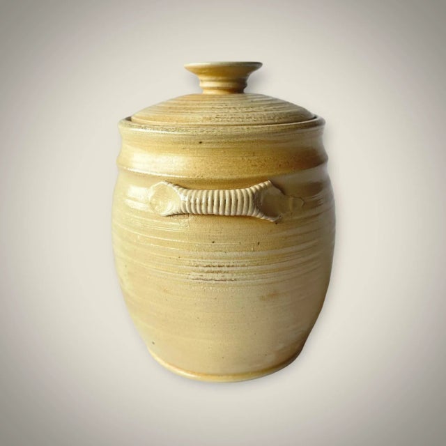 A fantastic urn or jar from Bay Pottery. Soft shapes and calm color in beige are perfect for the modern design home. This...