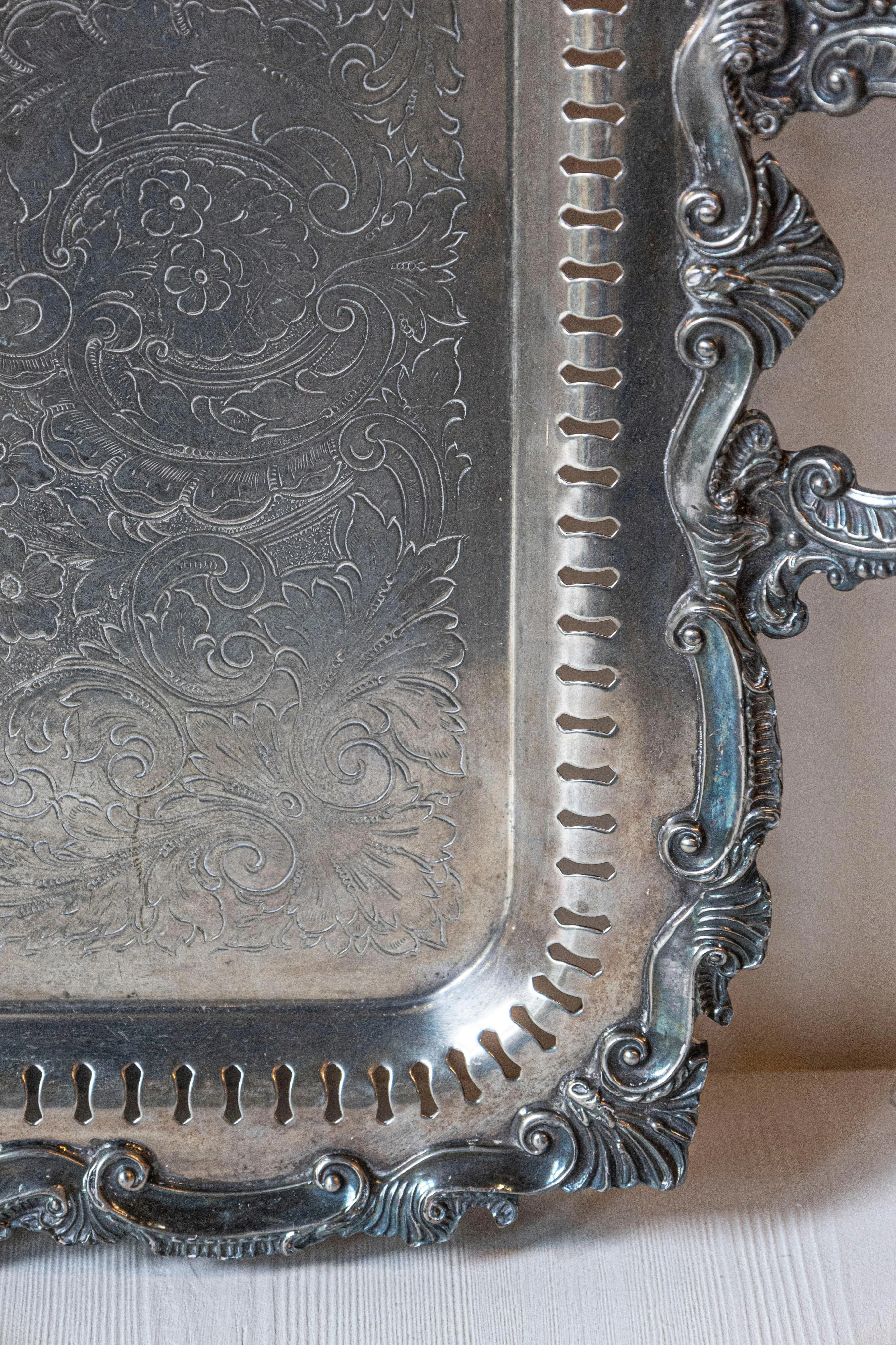 Early 20th Century English Silver Plate Serving Tray with Ornate