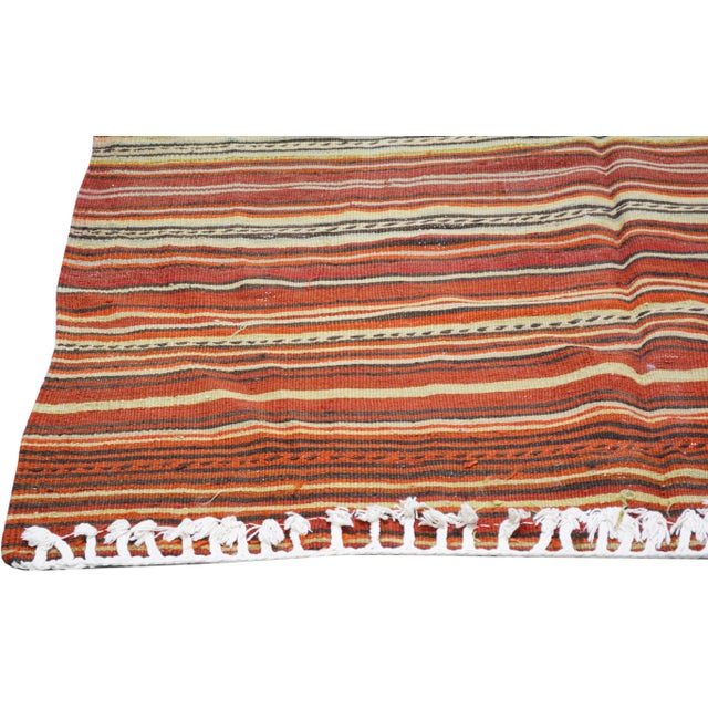 1960s 1960s Vintage Turkish Anatolian Handmade Hand Woven Kilim With Natural Colors,4'8"x8'2" For Sale - Image 5 of 7