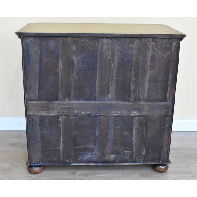 19th Century George III English Burr Walnut Chest of Drawers For Sale - Image 4 of 14