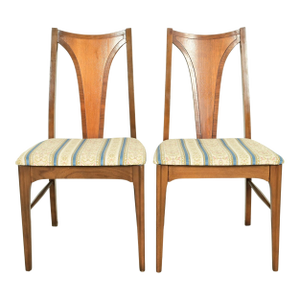 Broyhill Brasilia Mid-Century Modern Sculpted Walnut Side Chairs or Dining Chairs, Pair